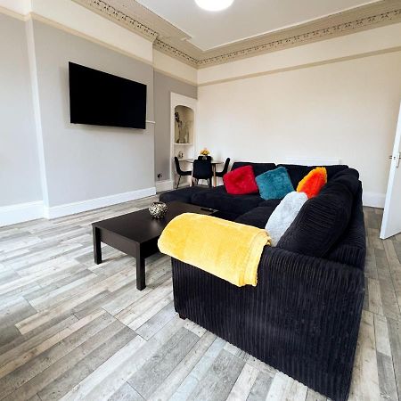 Premium 2Br Flat In The City Centre Glasgow Bagian luar foto