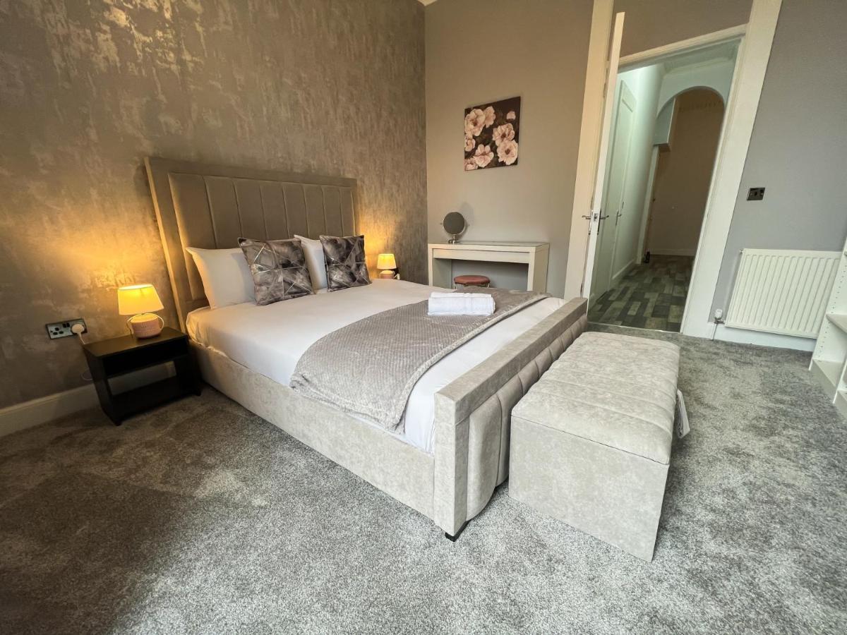 Premium 2Br Flat In The City Centre Glasgow Bagian luar foto