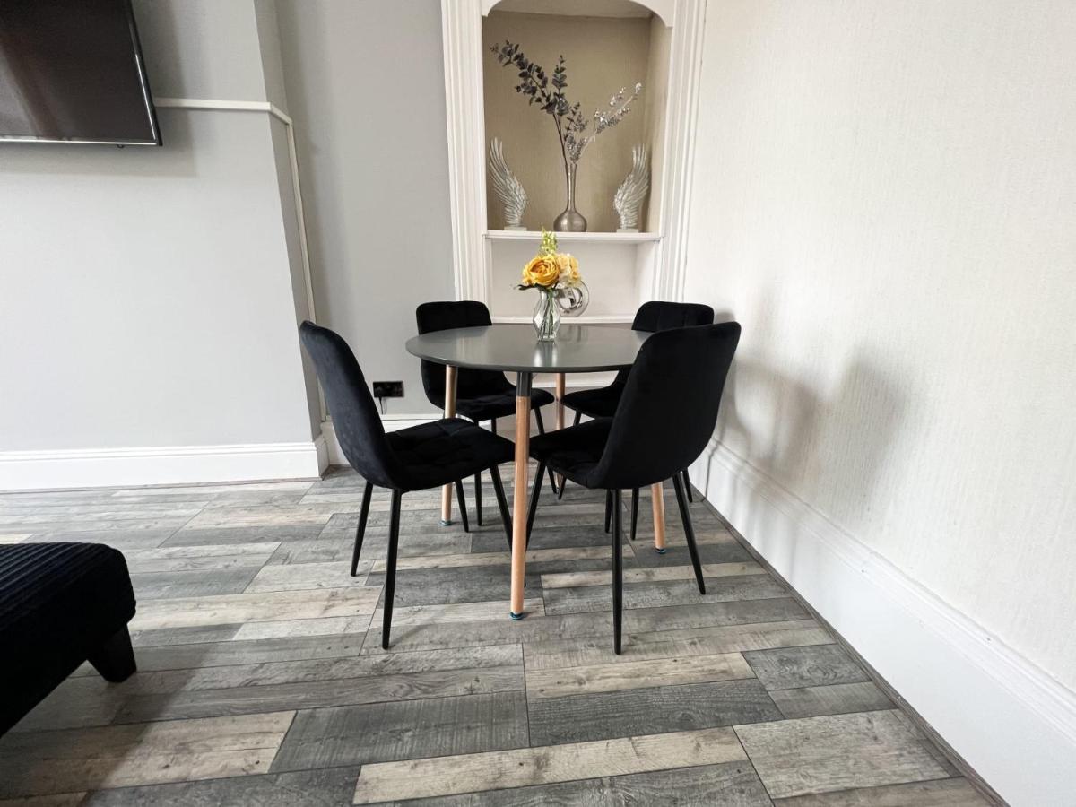 Premium 2Br Flat In The City Centre Glasgow Bagian luar foto